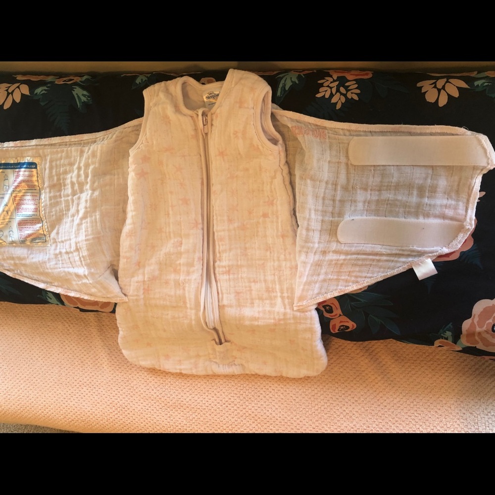 HALO® SleepSack® Newborn Multi-Way Muslin Cotton.